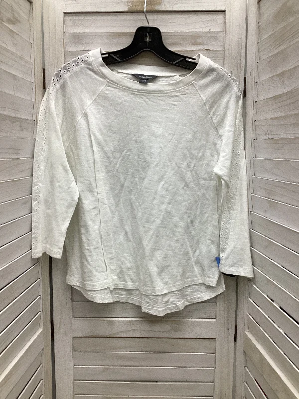 women's tops for vintage fashion enthusiastsTop Long Sleeve By Eddie Bauer In White, Size: S