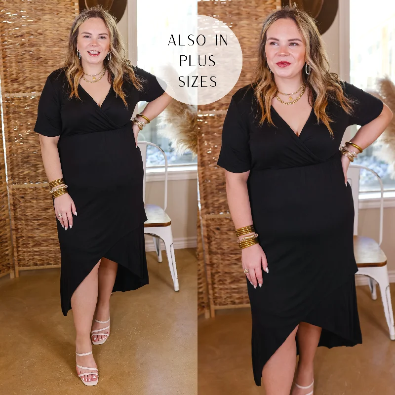 Chiffon DressTurn Away Wrap Midi Dress with Short Sleeves in Black