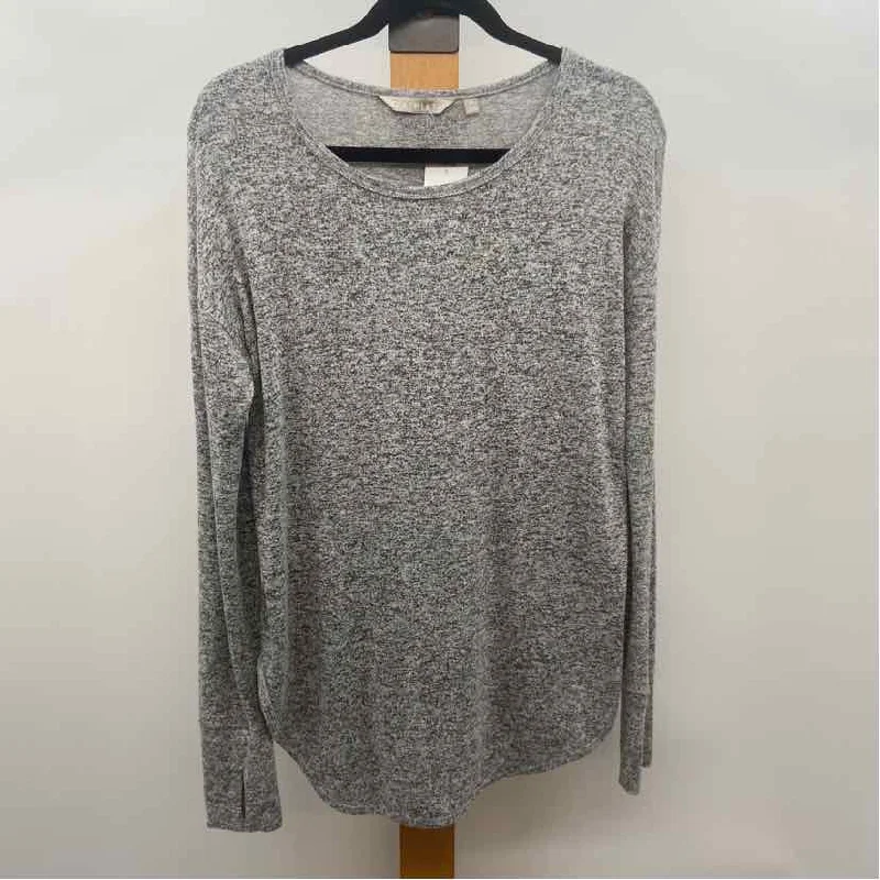 women's tops for those who want to add a bit of flair and personality to their looksAthleta Women's Size XS Black Heathered Tunic