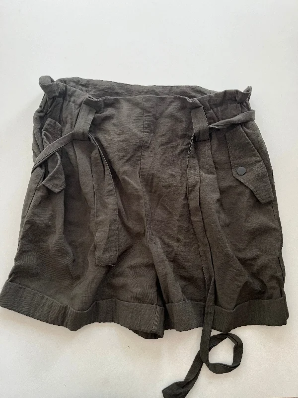 women's handmade shortsShorts By Maison D Amelie In Olive, Size: 8