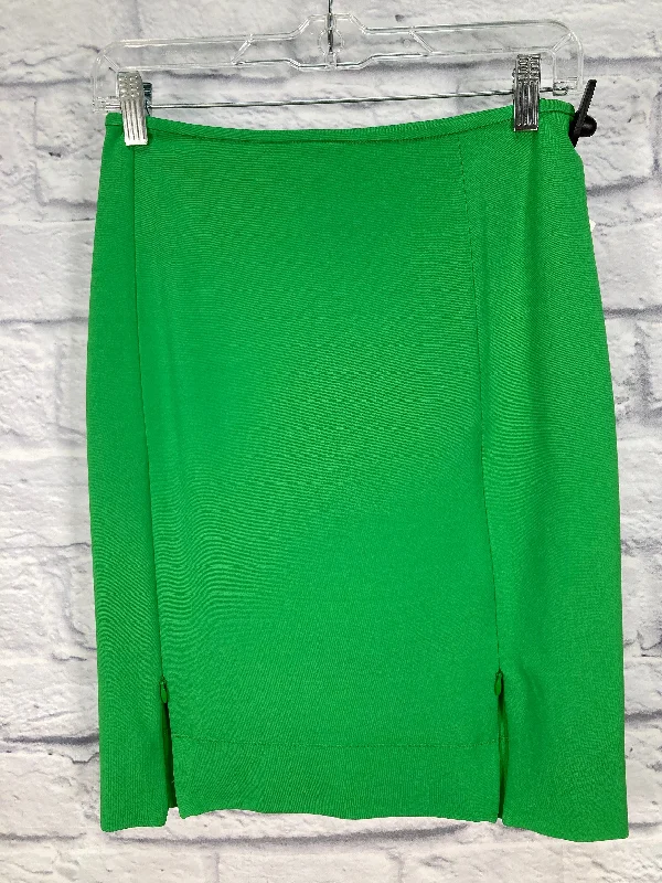 women's mini skirtsGreen Skirt Designer Diane Von Furstenberg, Size 4