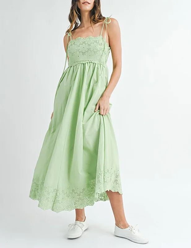 Glamour DressKelsie Floral Eyelet Dress