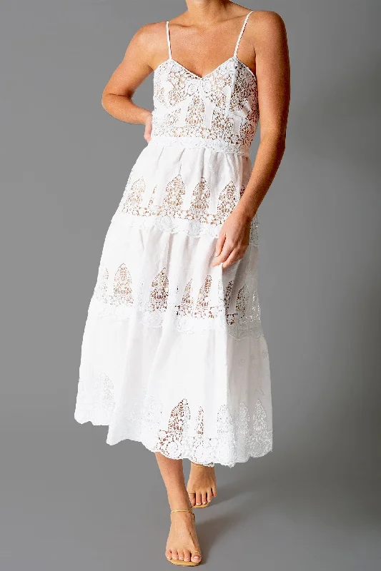 women's stretch dressesLotte Linen Embroidered Dress - Pure White