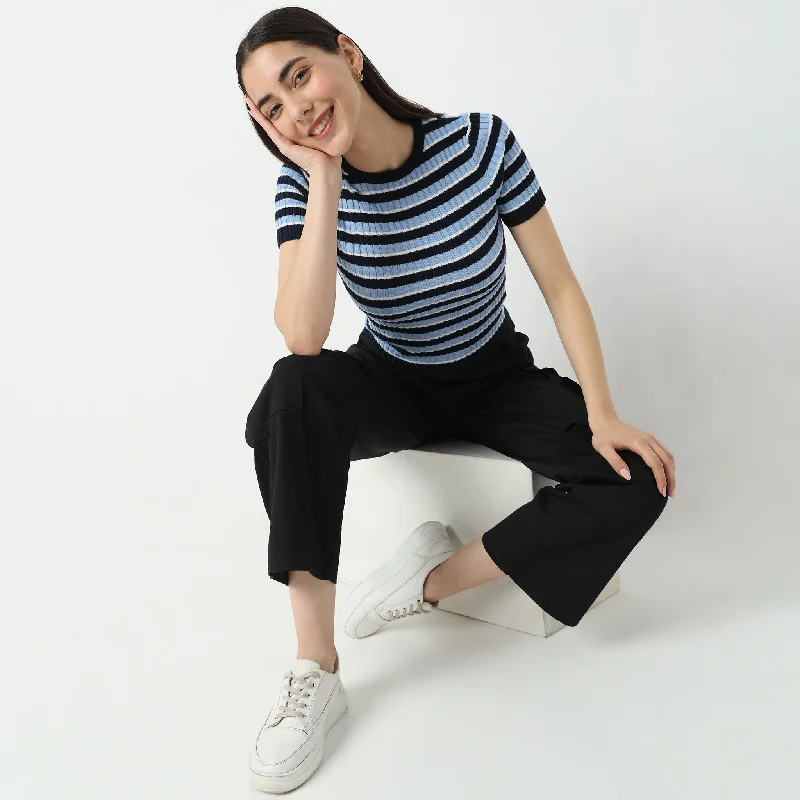 women's tops for those who want to add a personal touch to their wardrobe with unique and one-of-a-kind piecesFitted Striped T-Shirt