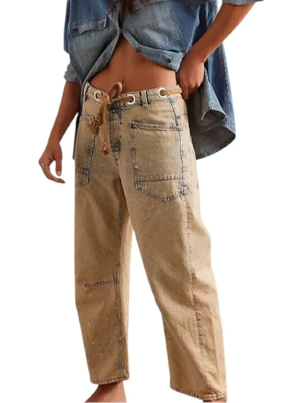 women's denim jeans for a night outMoxie Pull On Barrel Jeans In Cowboy