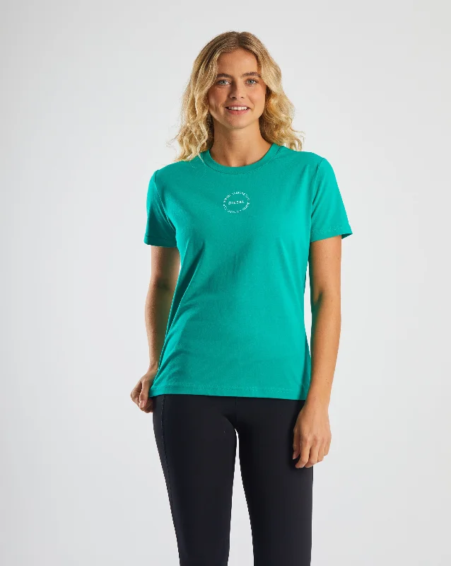 women's tops for those who love bold and vibrant colorsBarbora T-Shirt Spearmint Green