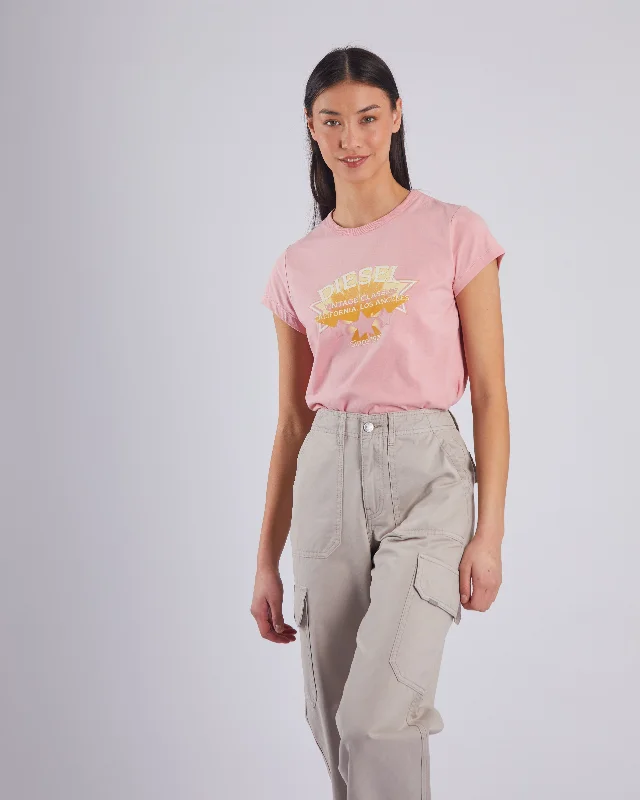 women's tops for those who value both quality and affordabilityElvina Tee Blush