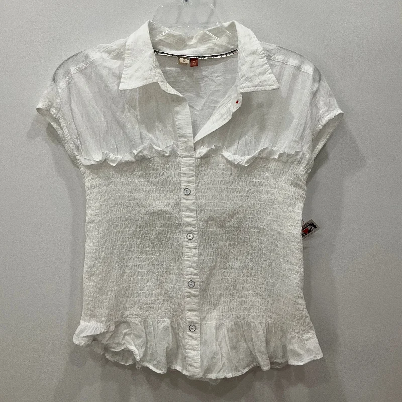 women's tops for those who want to wear pieces that are both comfortable and stylishTop Short Sleeve By Pilcro In White, Size: M