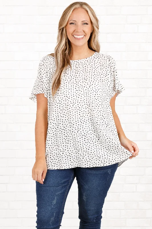 women's tops for those who want to add a pop of color to their outfitsUnspoken Dream Top, White